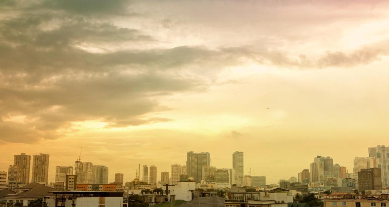 Hotel Merlo Makati City Exteriér fotografie